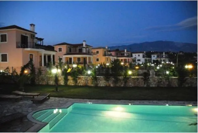 Sun Villas Свороната Греция